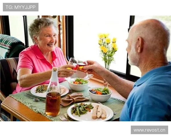 啦啦队员体能提升与健康管理的饮食安排及注意事项解析